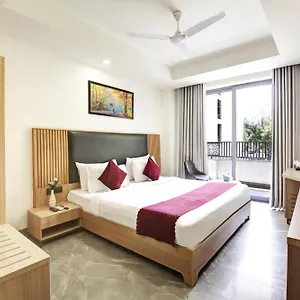 Hotel Saltstayz Premier - Cyber Hub, Gurgaon